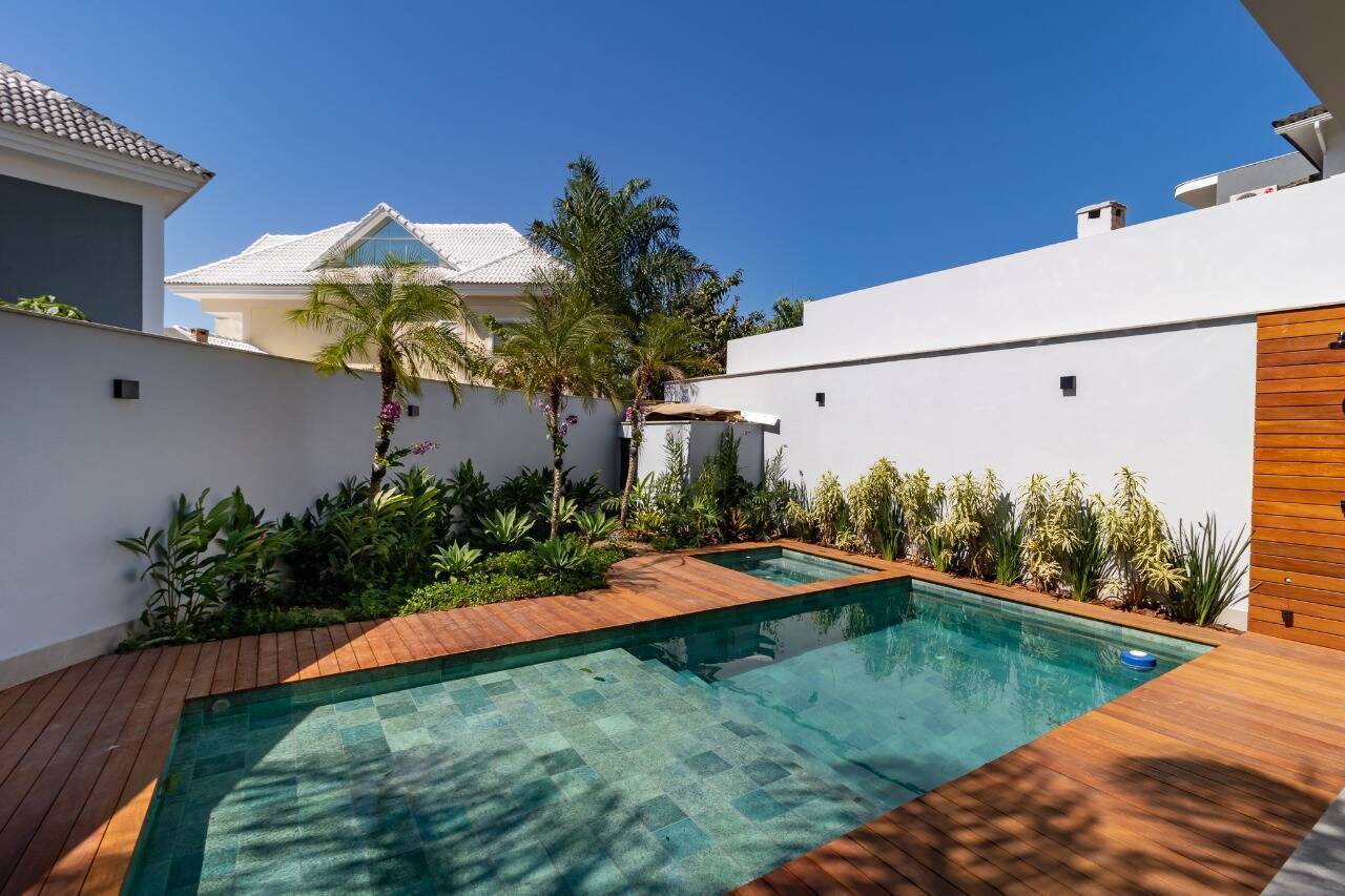 #1094 - Casa para Venda em Rio de Janeiro - RJ