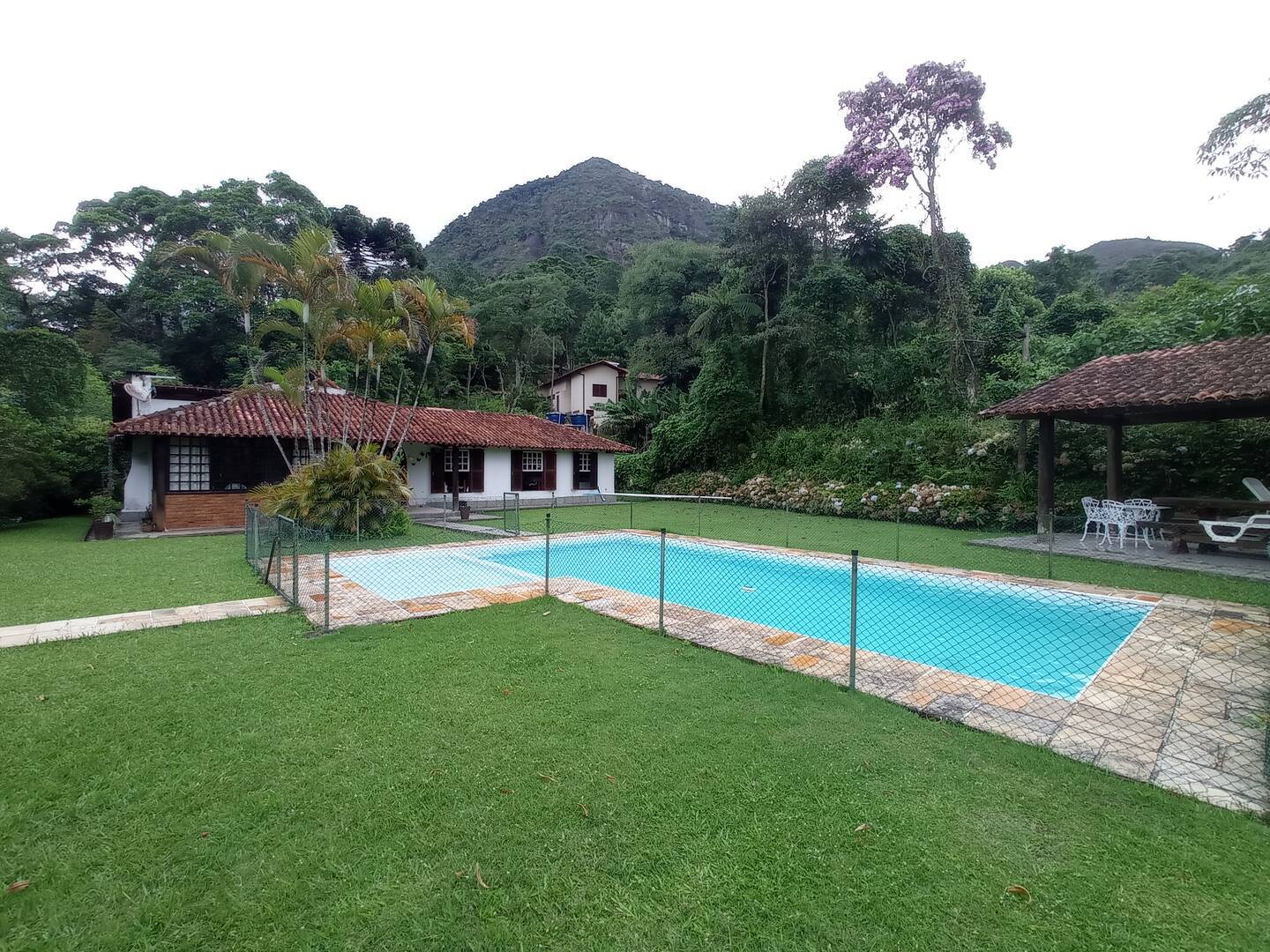 #1155 - Casa para Venda em Teresópolis - RJ