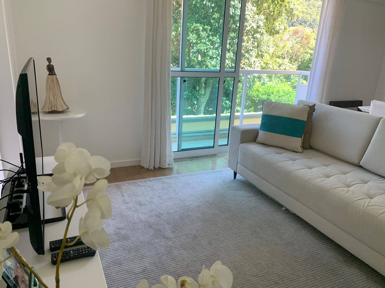 #1299 - Apartamento para Venda em Teresópolis - RJ