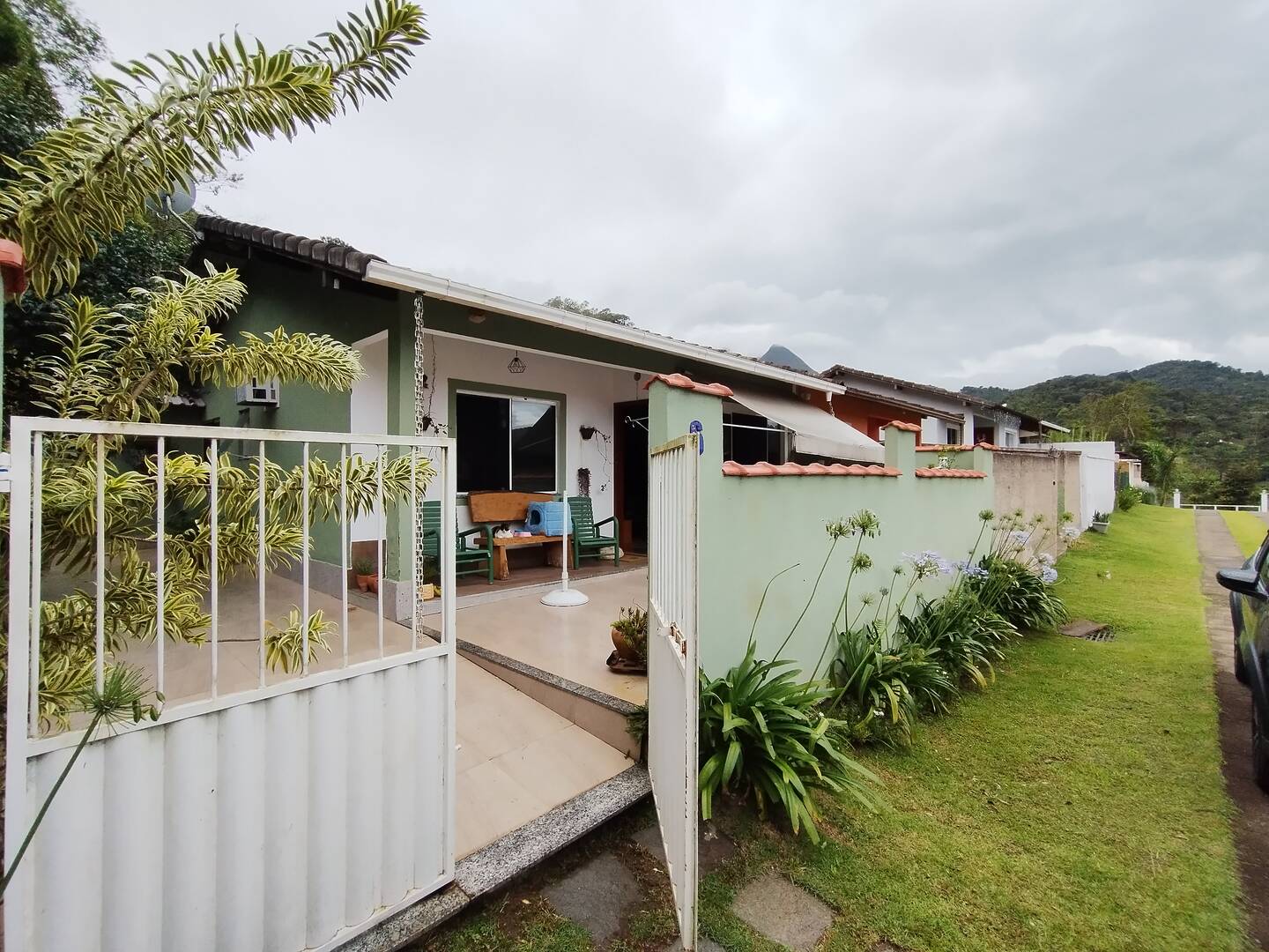 #1372 - Casa em condomínio para Venda em Teresópolis - RJ