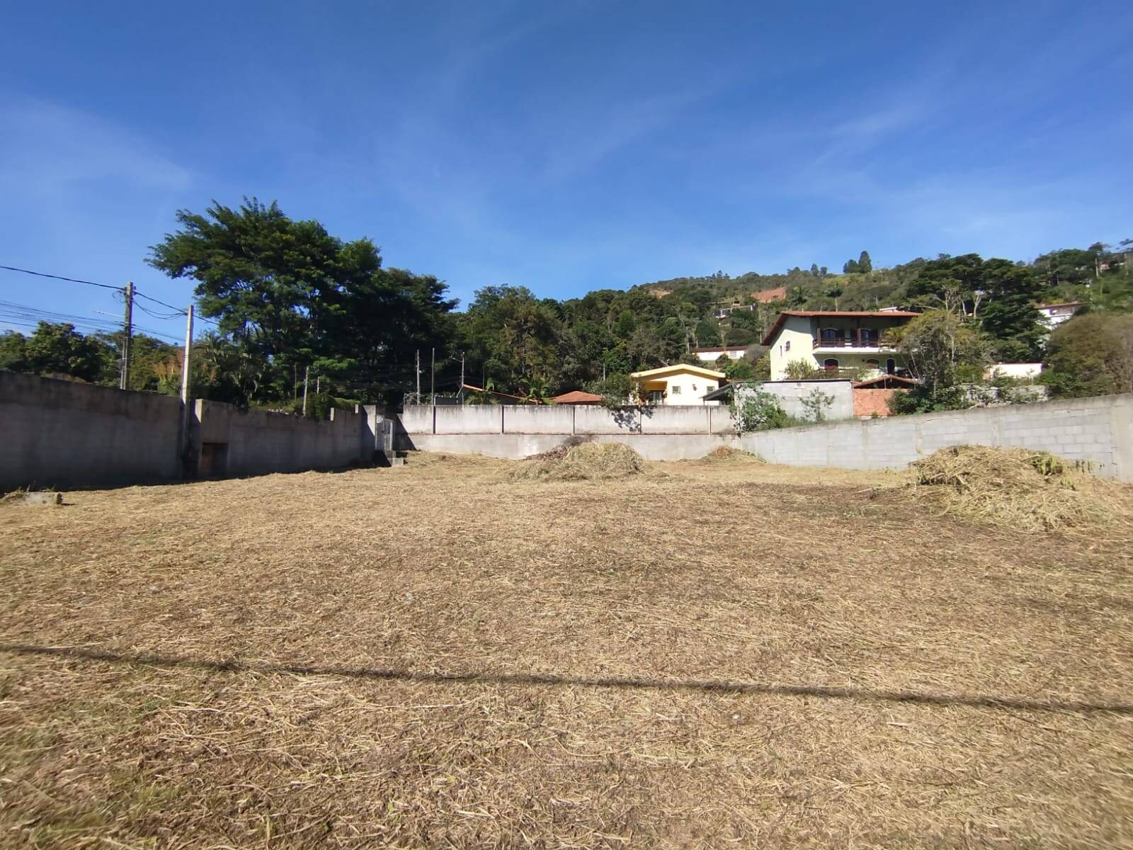 #1422 - Terreno para Venda em Teresópolis - RJ