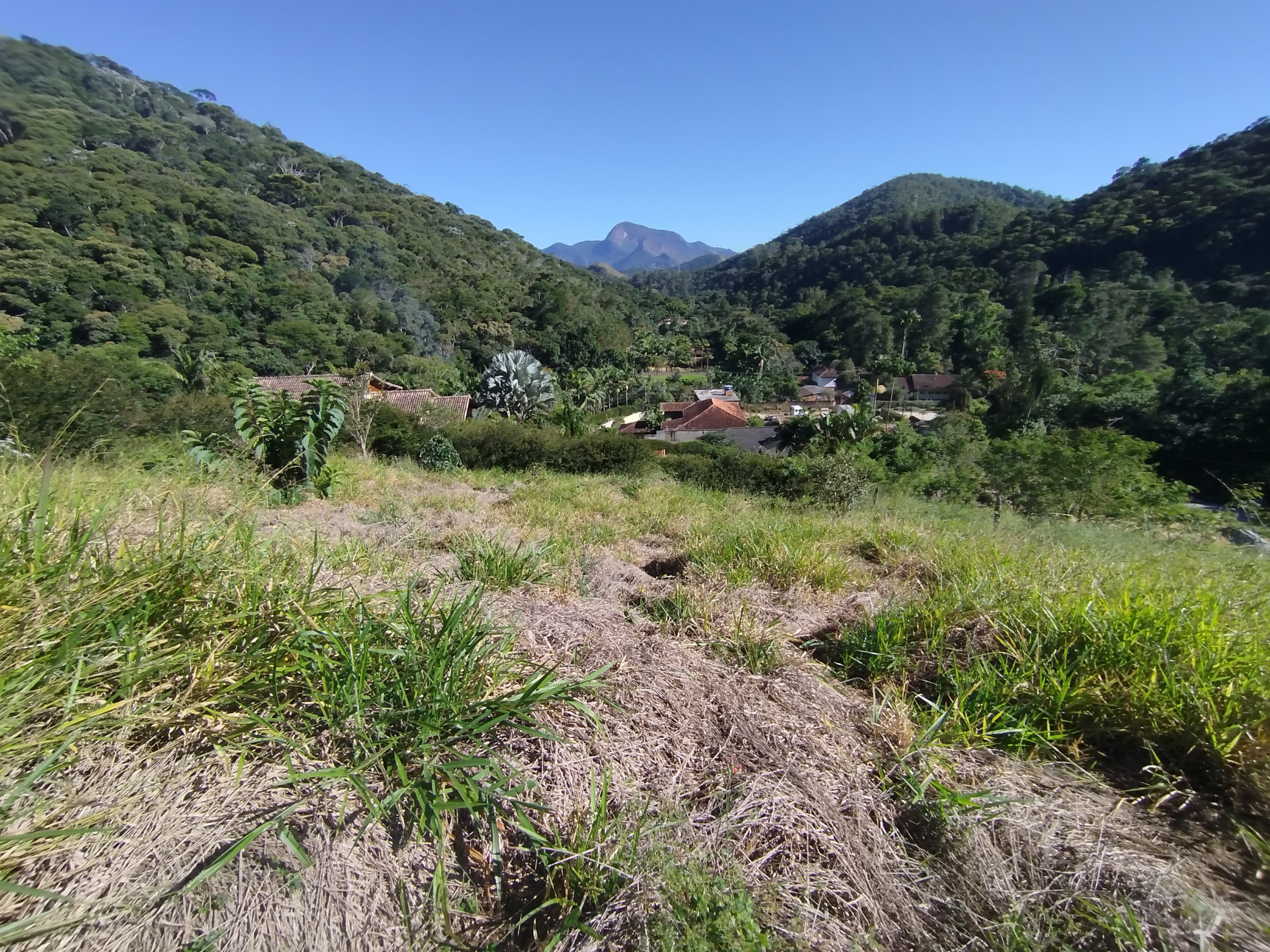 #1429 - Terreno em condomínio para Venda em Teresópolis - RJ