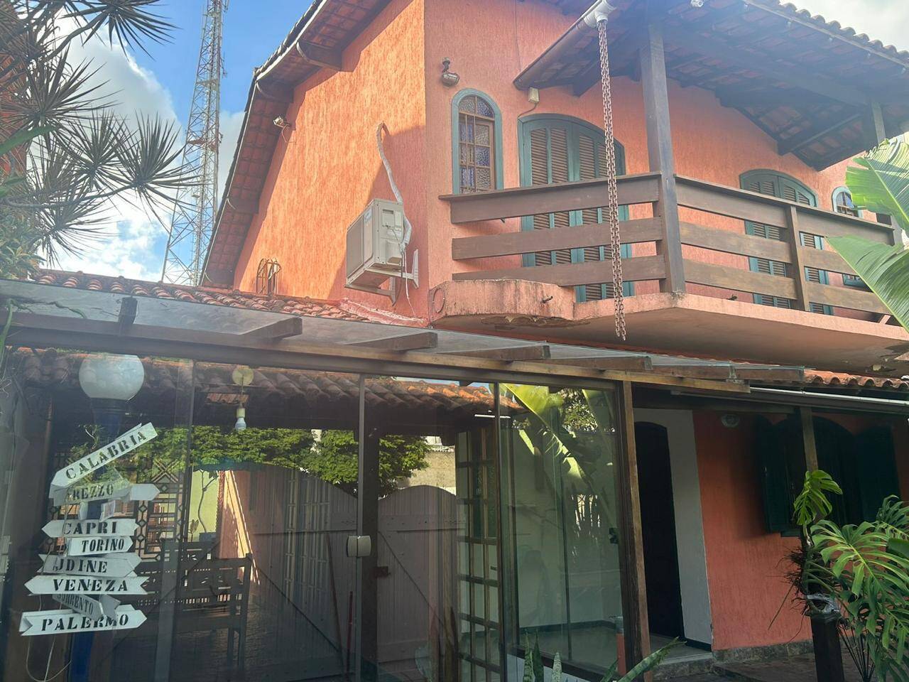 #1458 - Casa para Venda em Niterói - RJ
