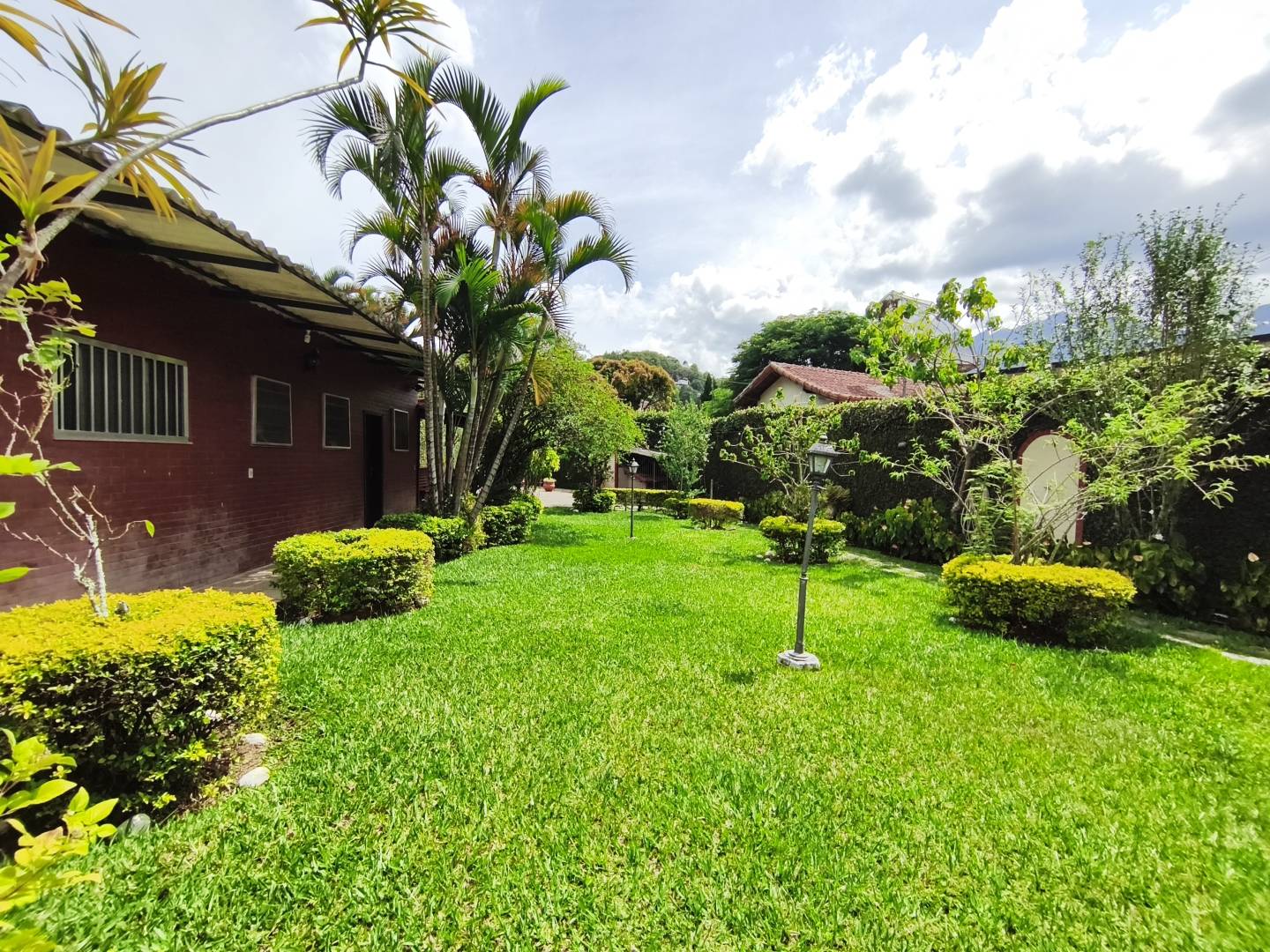 #1502 - Casa para Venda em Teresópolis - RJ