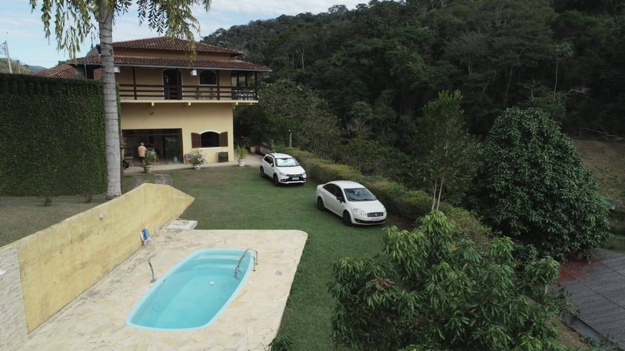 #1514 - Sítio para Venda em Além Paraíba - MG