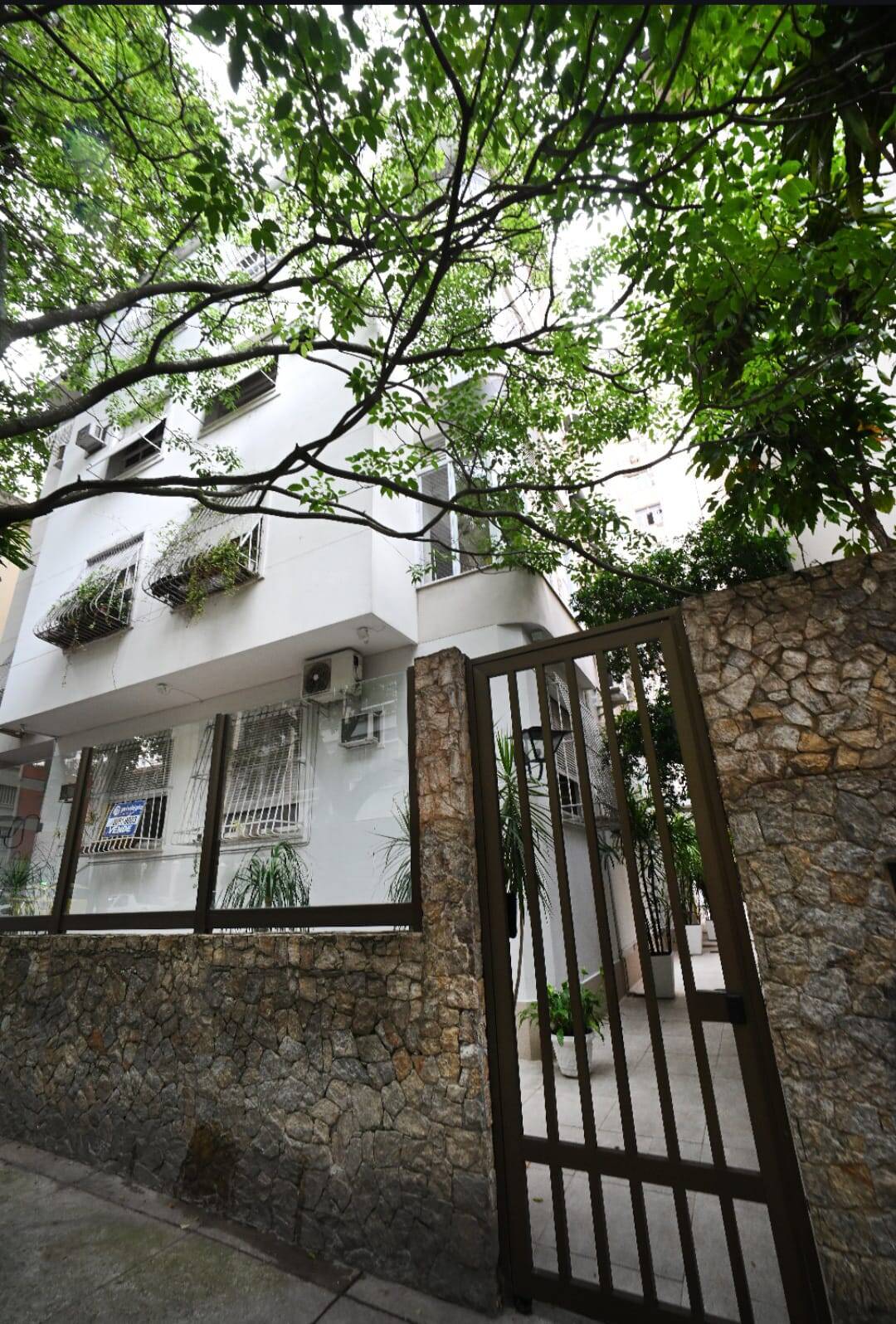 #1516 - Apartamento para Venda em Rio de Janeiro - RJ