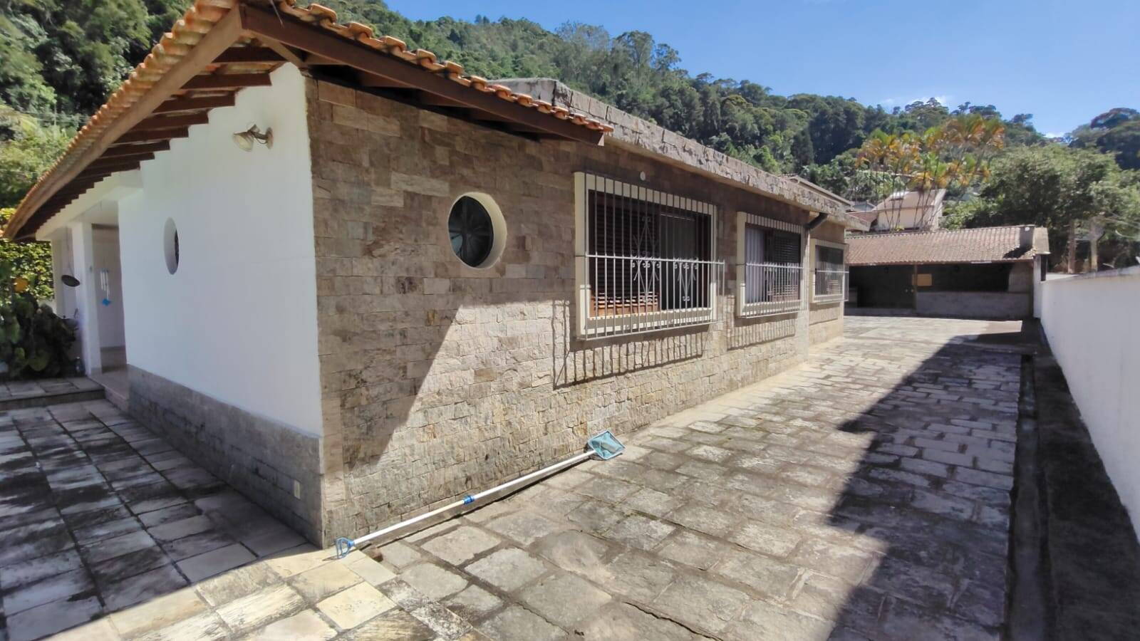 #1558 - Casa para Venda em Teresópolis - RJ