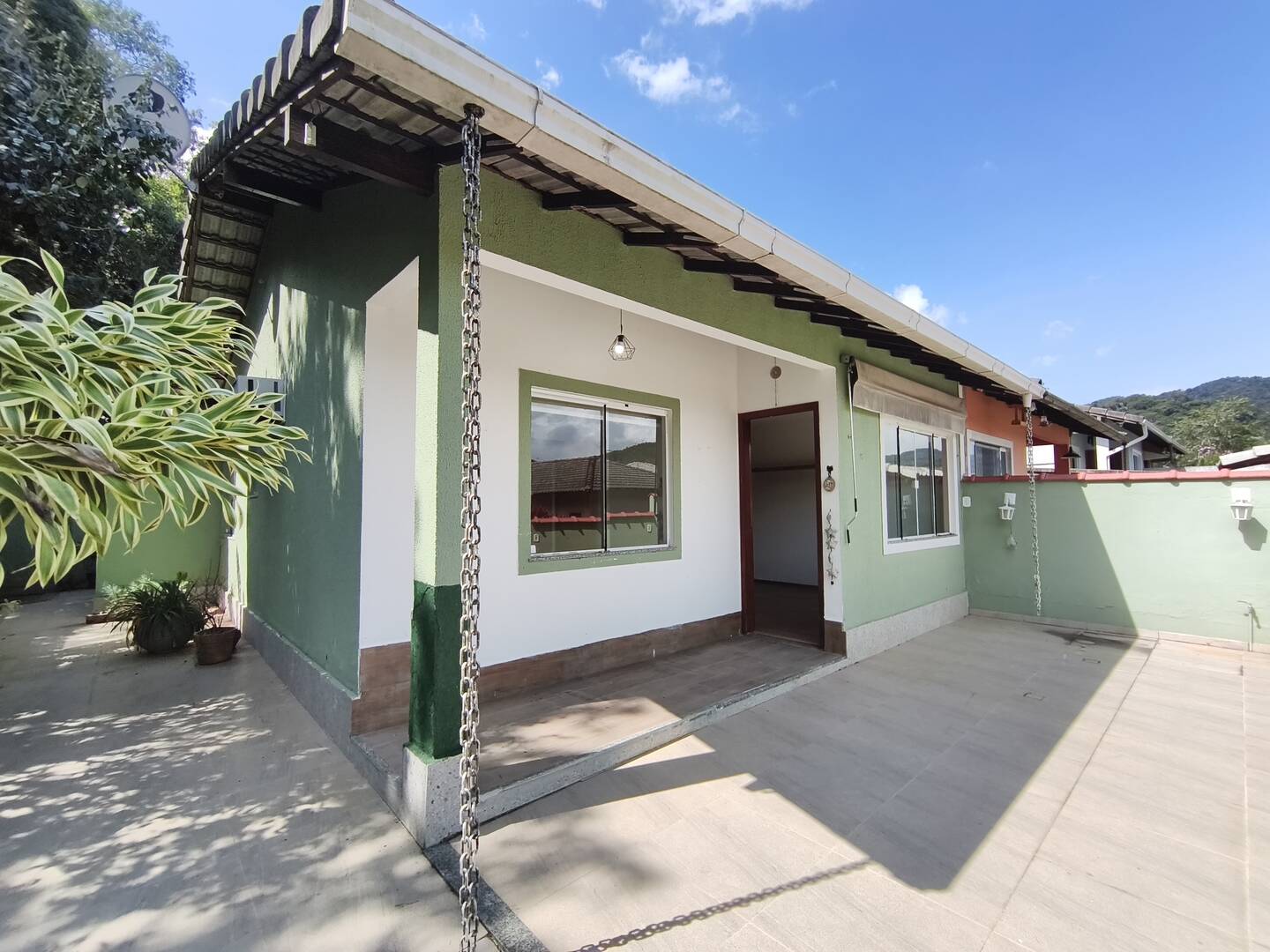 #1372 - Casa em condomínio para Venda em Teresópolis - RJ