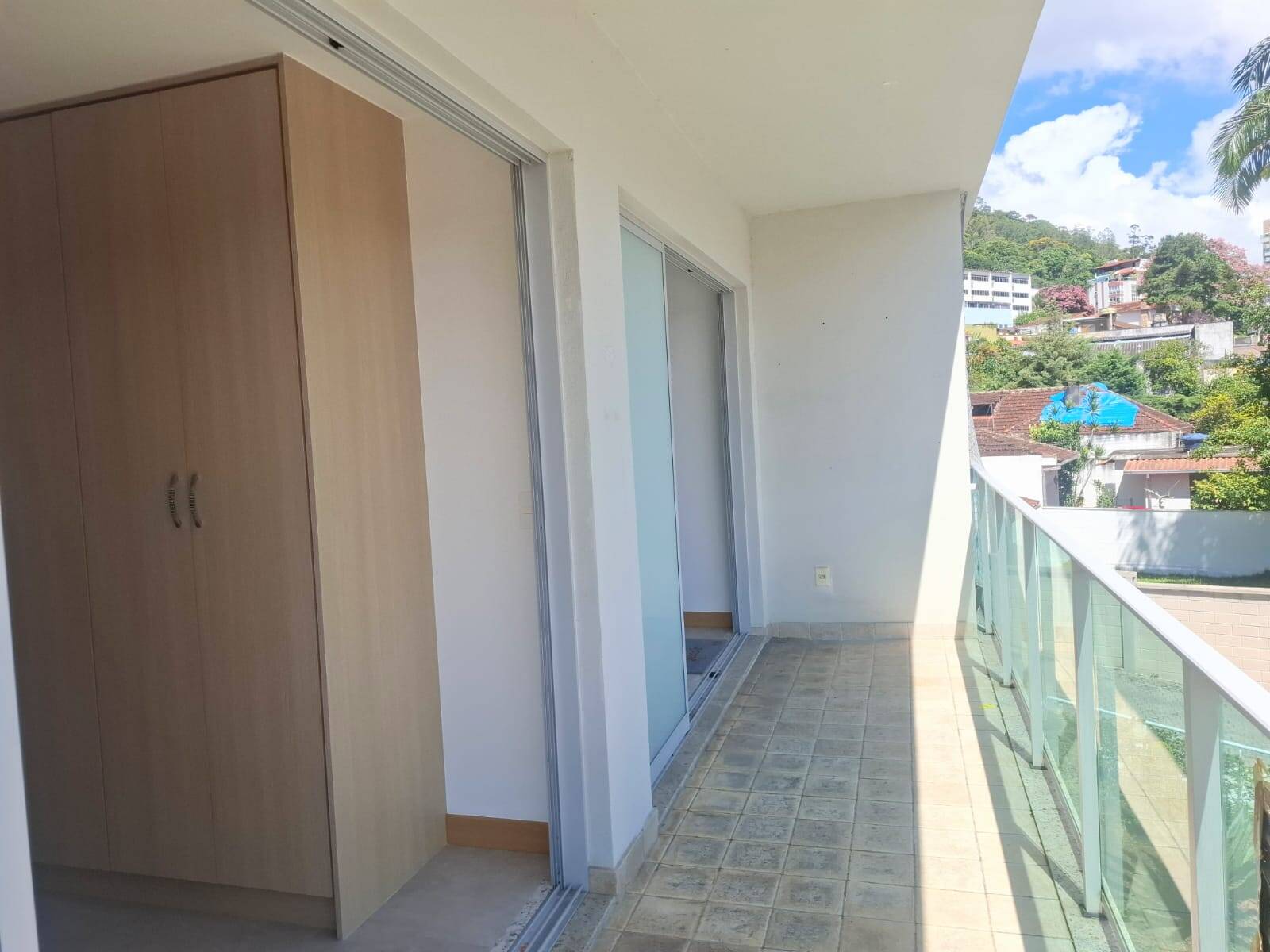#1595 - Apartamento para Venda em Teresópolis - RJ