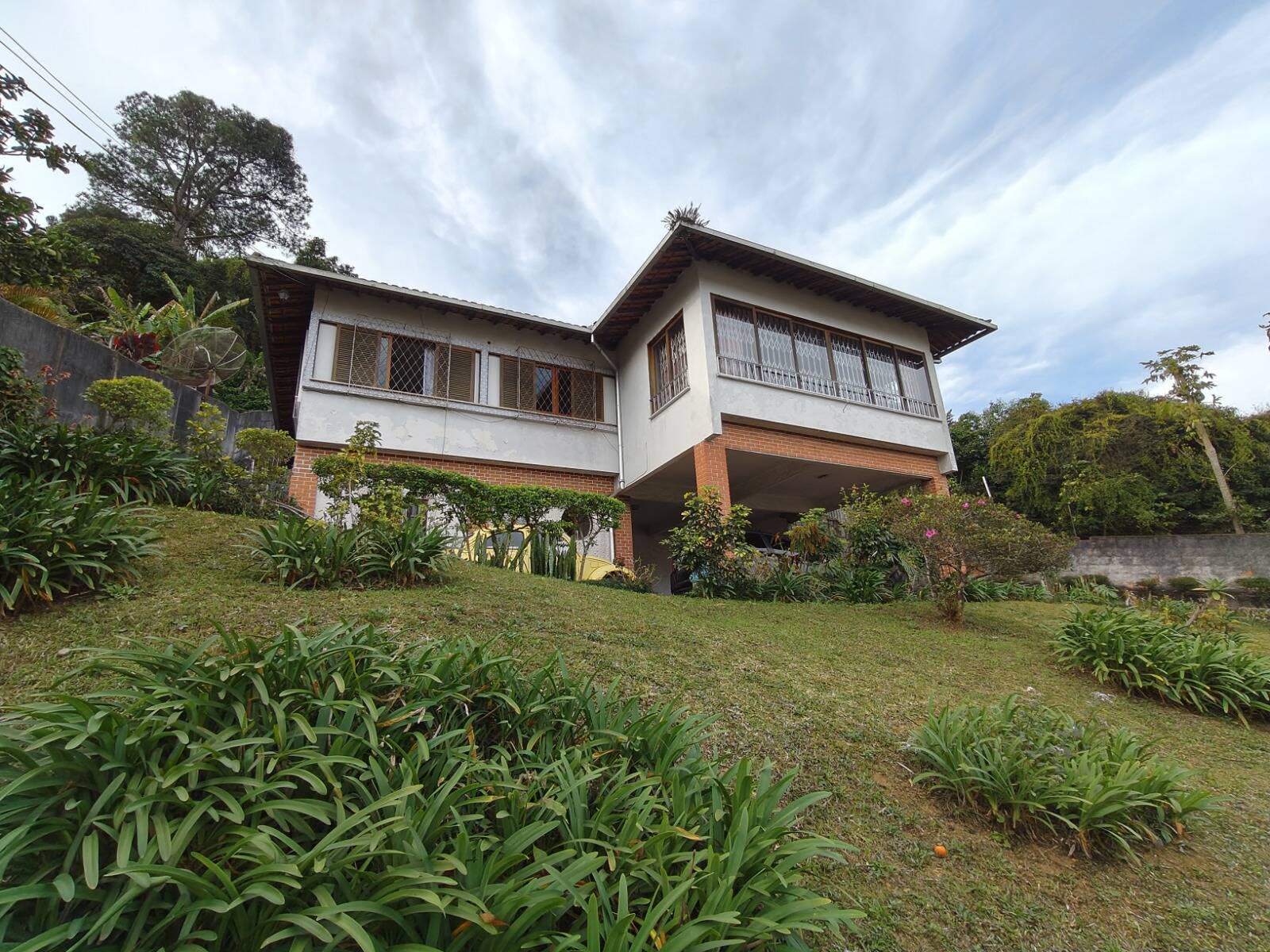 #1601 - Casa para Venda em Teresópolis - RJ