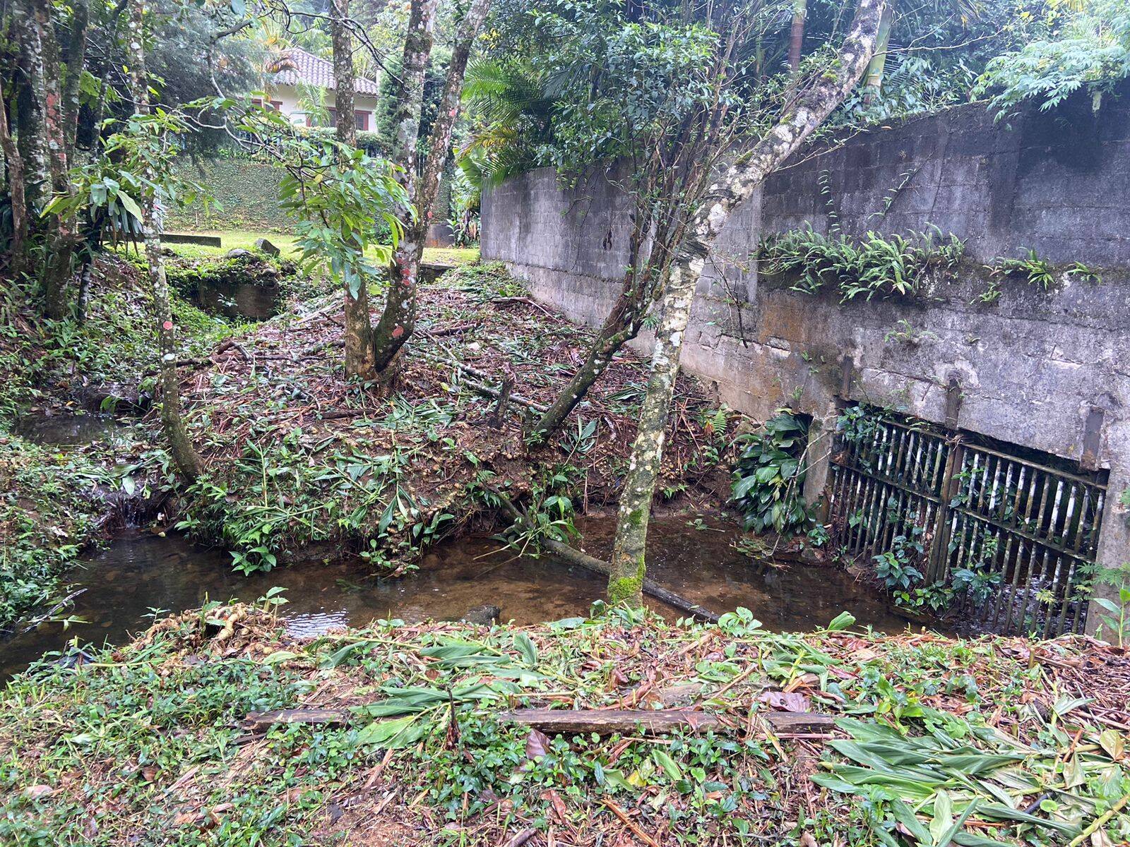 #1605 - Terreno em condomínio para Venda em Teresópolis - RJ