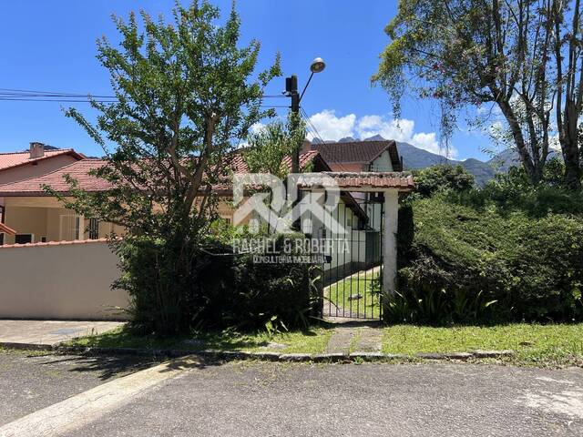 #1137 - Casa em condomínio para Venda em Teresópolis - RJ