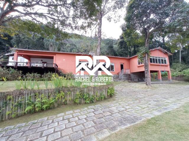 #1203 - Casa em condomínio para Venda em Teresópolis - RJ