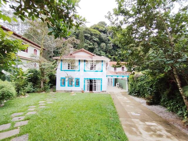 Venda em Granja Comary - Teresópolis