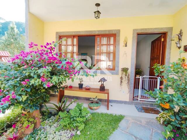 #1385 - Casa em condomínio para Venda em Teresópolis - RJ - 1