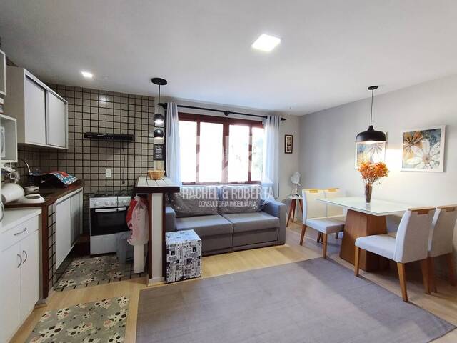 #1426 - Apartamento para Venda em Teresópolis - RJ - 2