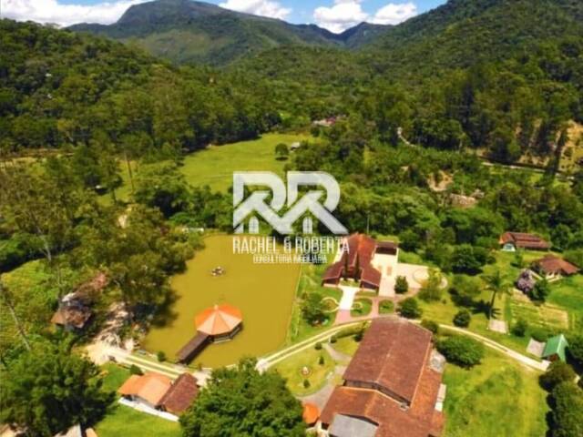 #1433 - Apartamento para Venda em Teresópolis - RJ - 1