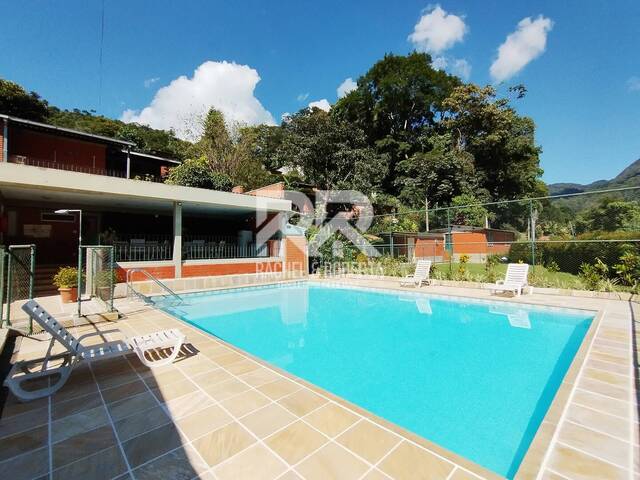 #1467 - Casa em condomínio para Venda em Teresópolis - RJ - 1