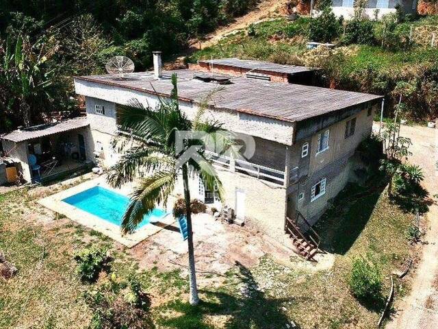 #1561 - Casa para Venda em Teresópolis - RJ - 1