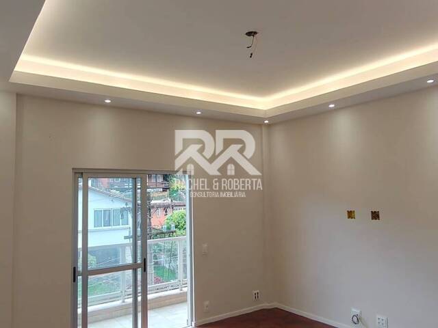 #1585 - Apartamento para Venda em Teresópolis - RJ - 2