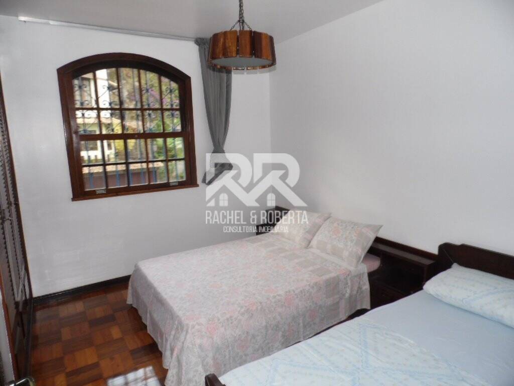 Casa à venda com 4 quartos, 350m² - Foto 20