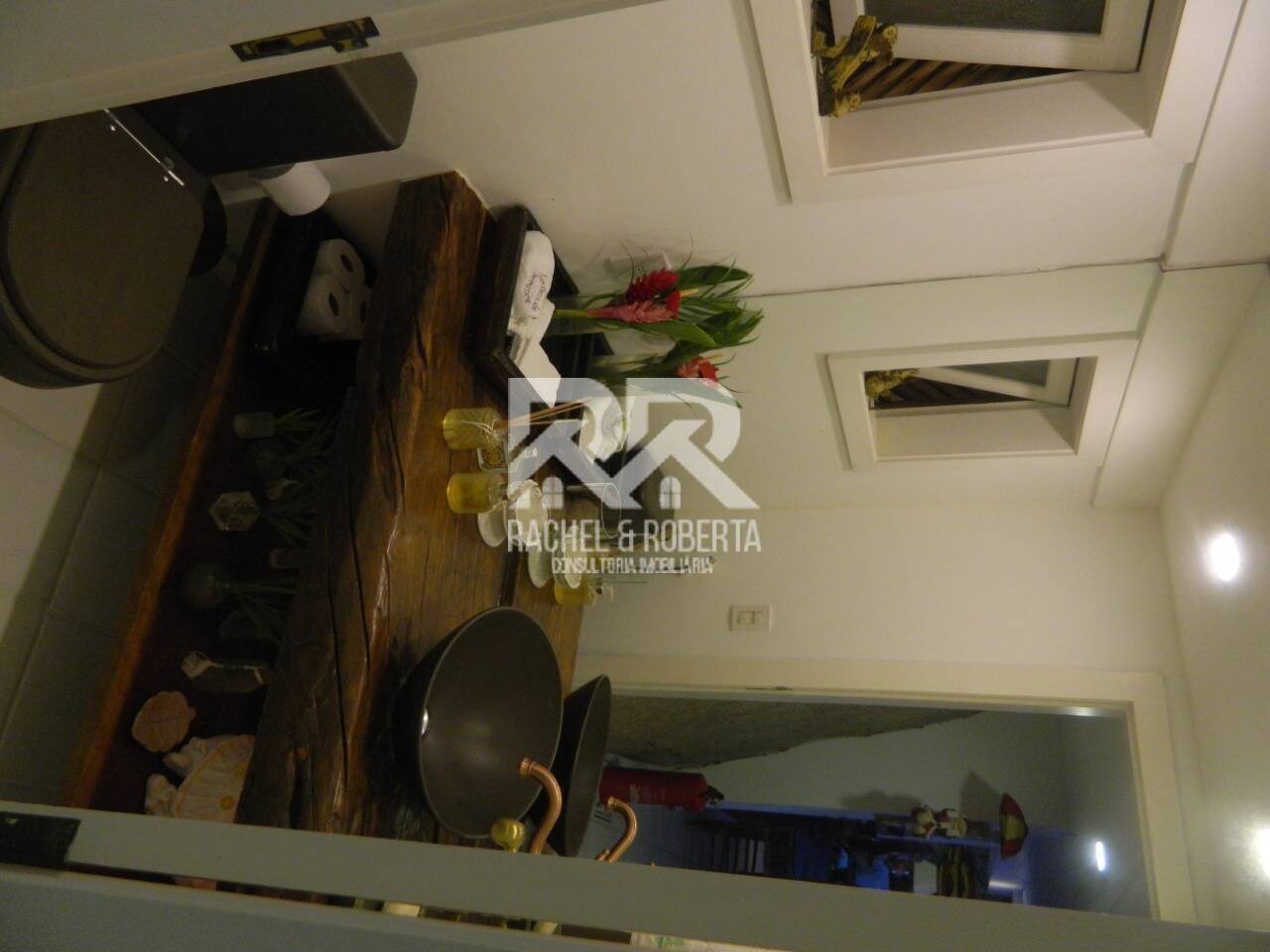Casa à venda com 5 quartos, 240m² - Foto 20