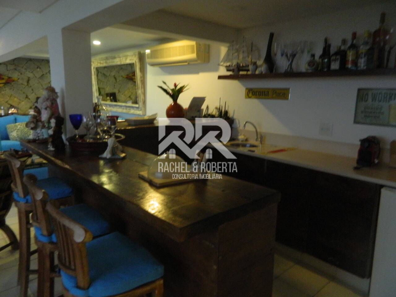 Casa à venda com 5 quartos, 240m² - Foto 7