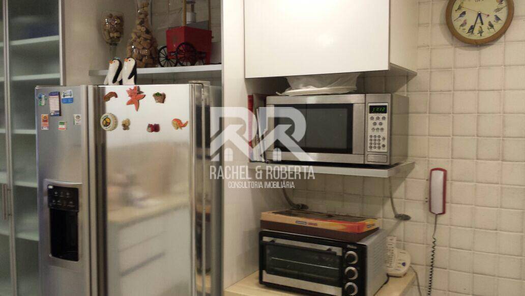 Casa à venda com 5 quartos, 240m² - Foto 15