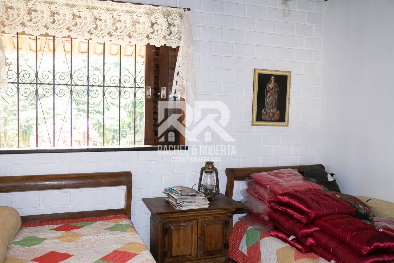 Casa à venda com 3 quartos, 200m² - Foto 31