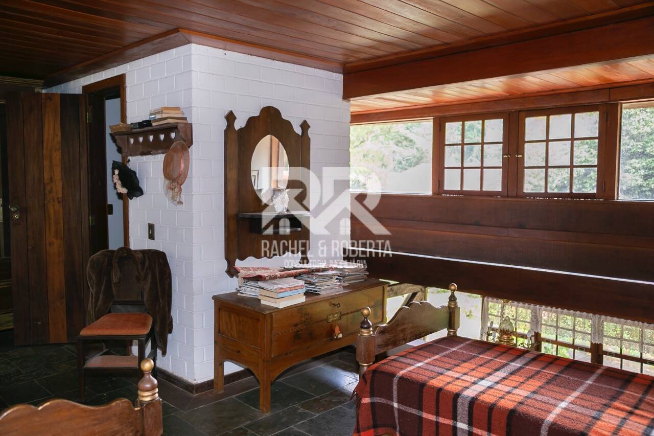 Casa à venda com 3 quartos, 200m² - Foto 5