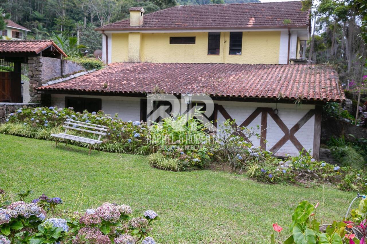 Casa à venda com 3 quartos, 200m² - Foto 36