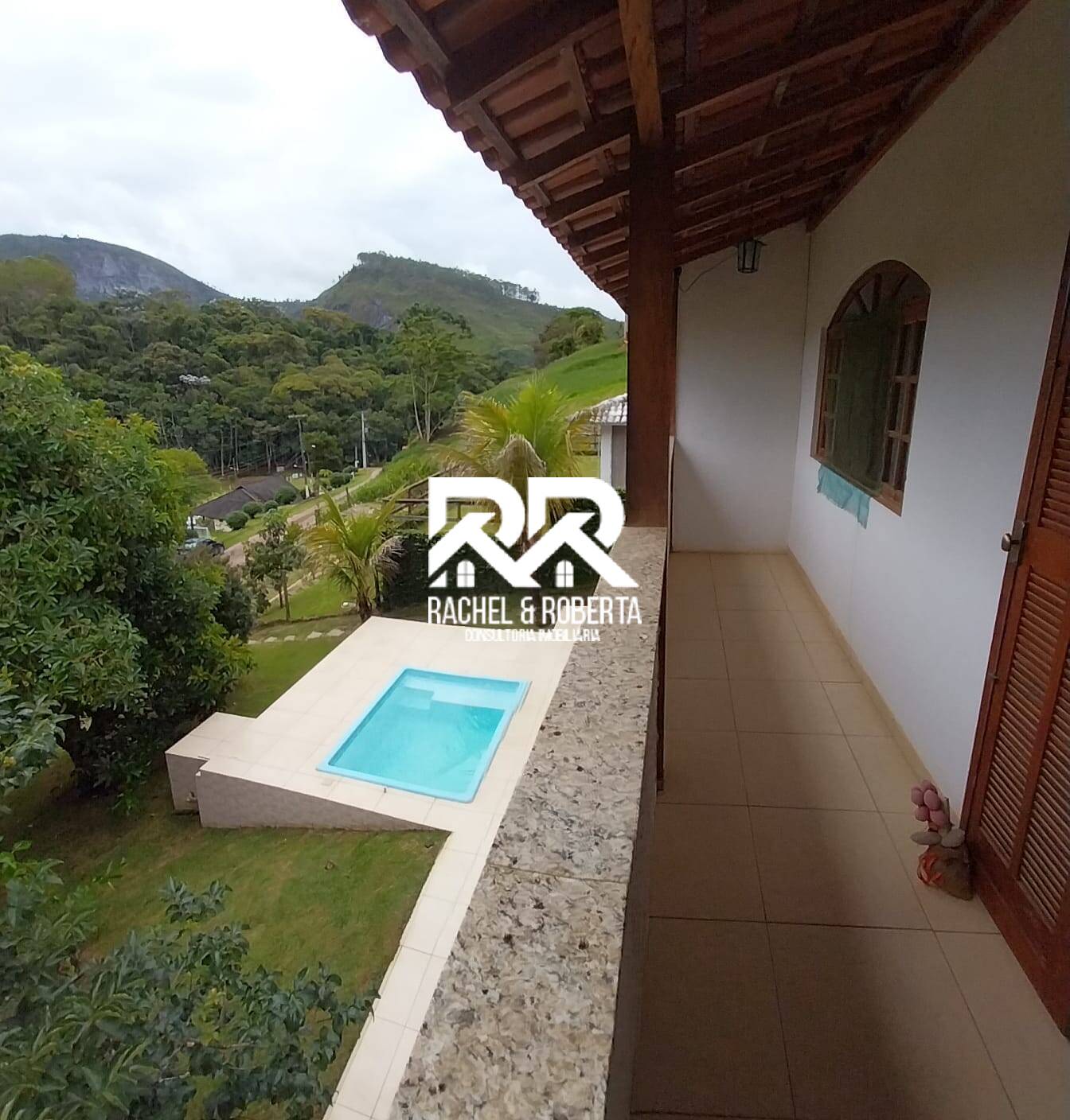Casa de Condomínio à venda com 4 quartos, 218m² - Foto 18