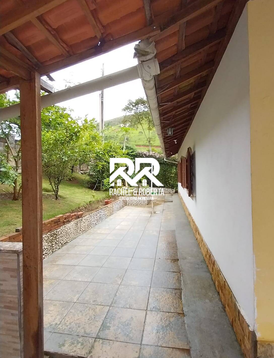 Casa de Condomínio à venda com 4 quartos, 218m² - Foto 23