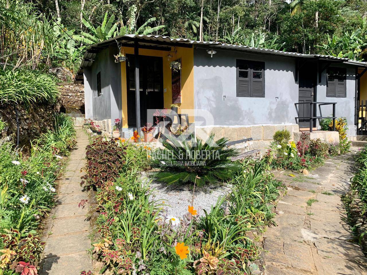 Casa à venda com 5 quartos, 300m² - Foto 67