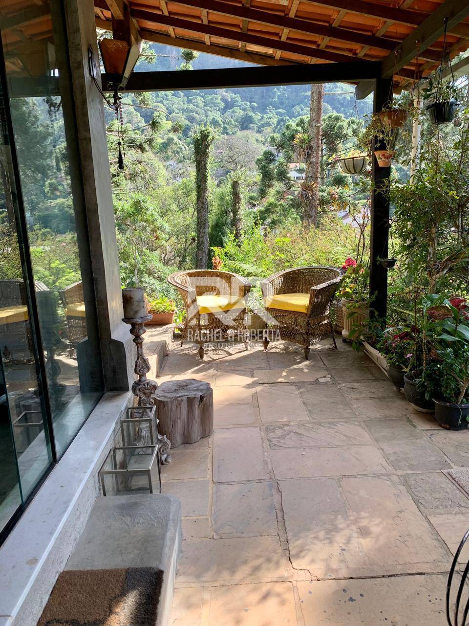 Casa à venda com 5 quartos, 300m² - Foto 16
