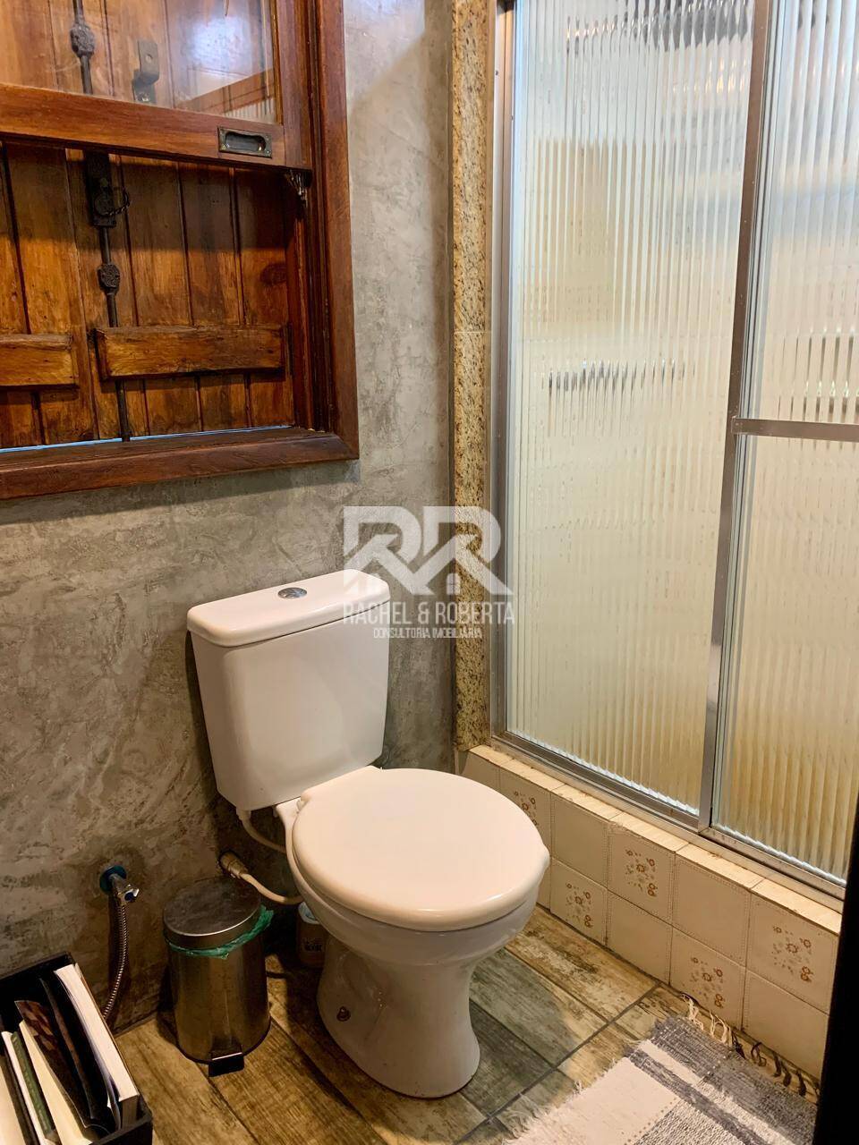 Casa à venda com 5 quartos, 300m² - Foto 26