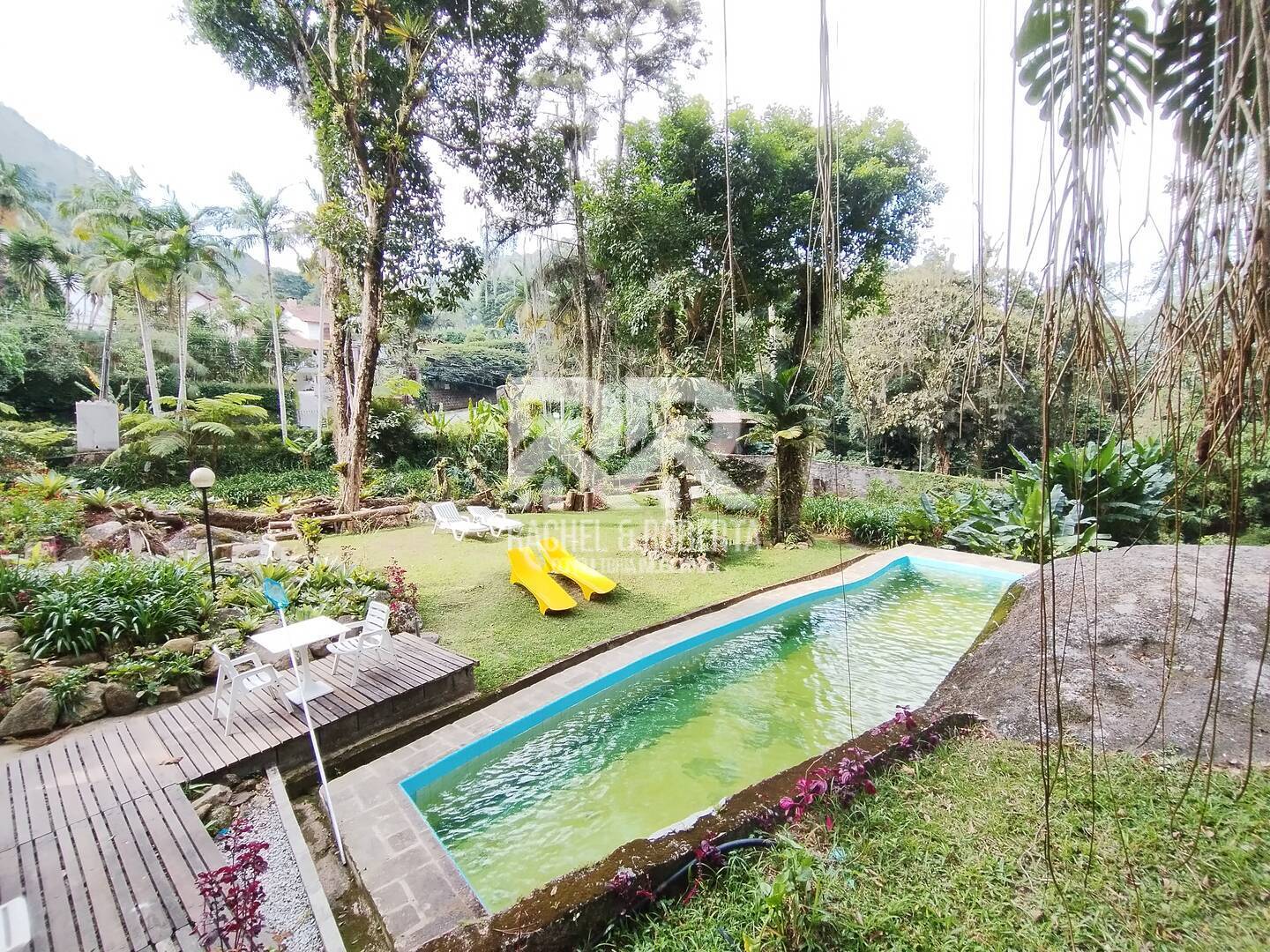 Casa à venda com 5 quartos, 300m² - Foto 44