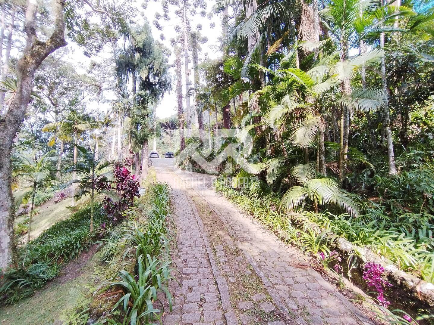Casa à venda com 5 quartos, 300m² - Foto 51