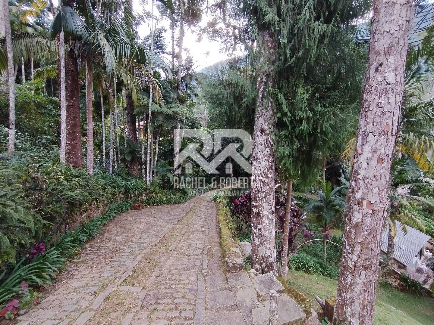 Casa à venda com 5 quartos, 300m² - Foto 53