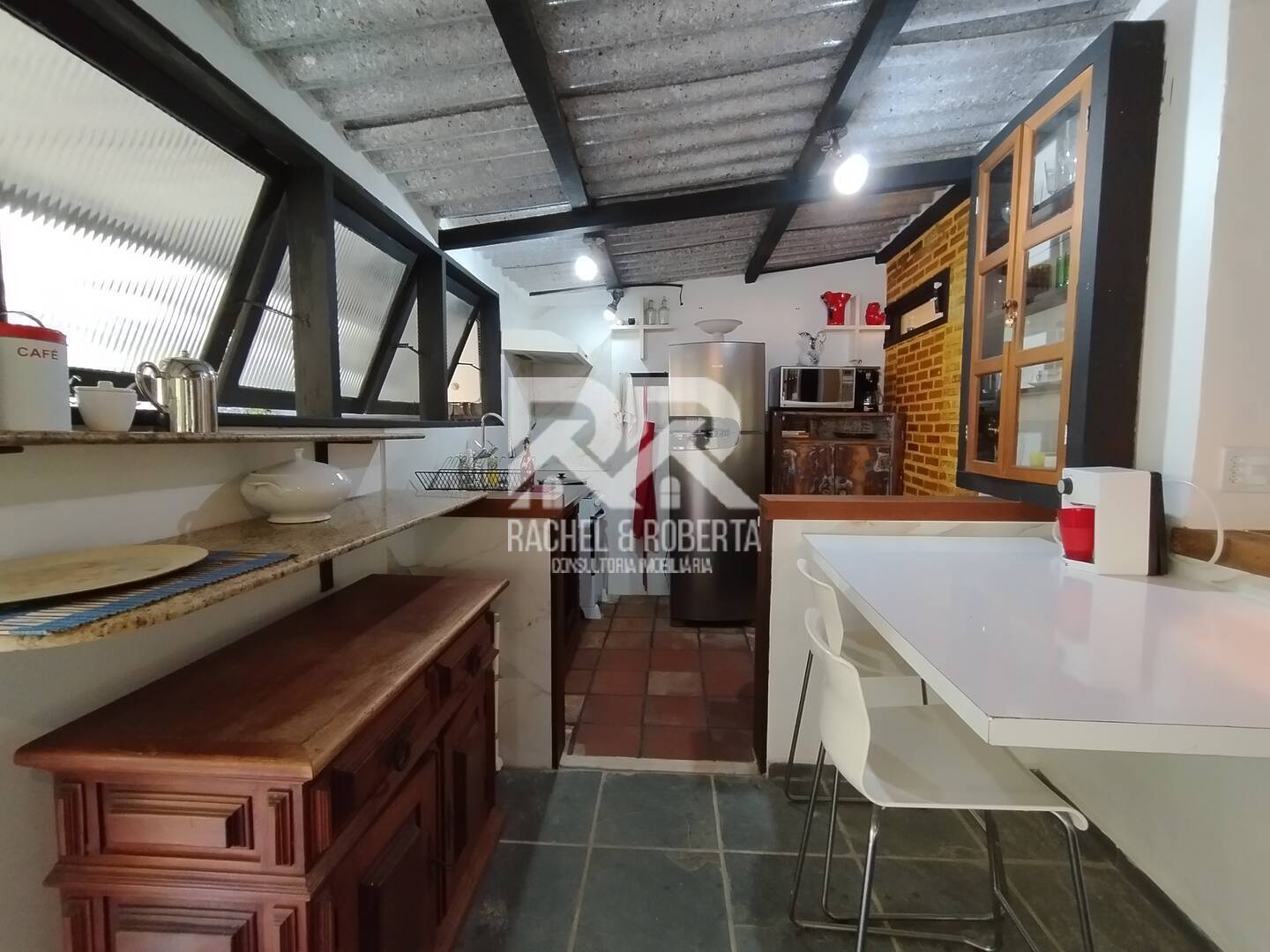 Casa à venda com 5 quartos, 300m² - Foto 77
