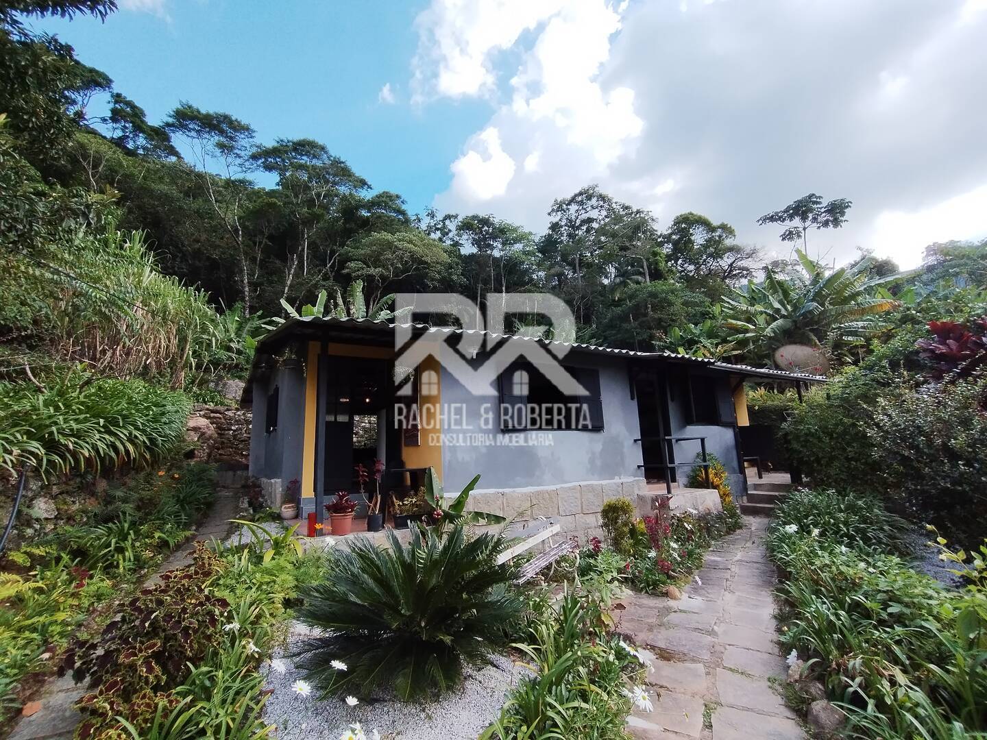 Casa à venda com 5 quartos, 300m² - Foto 81
