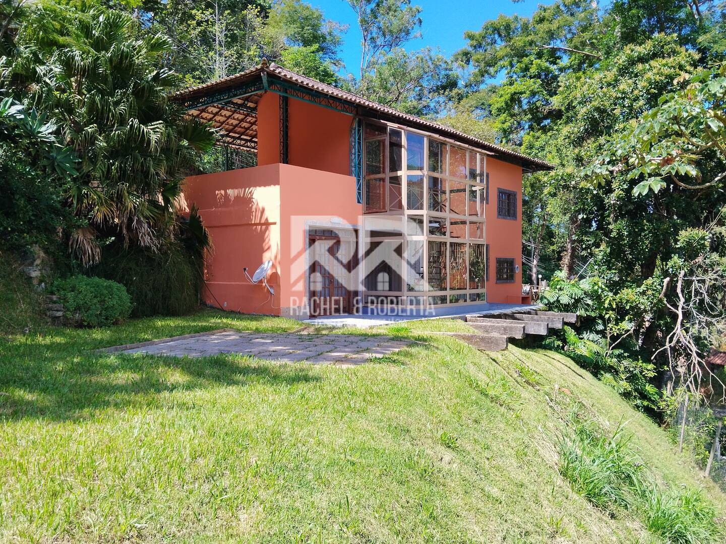 Casa, 2 quartos, 112 m² - Foto 1