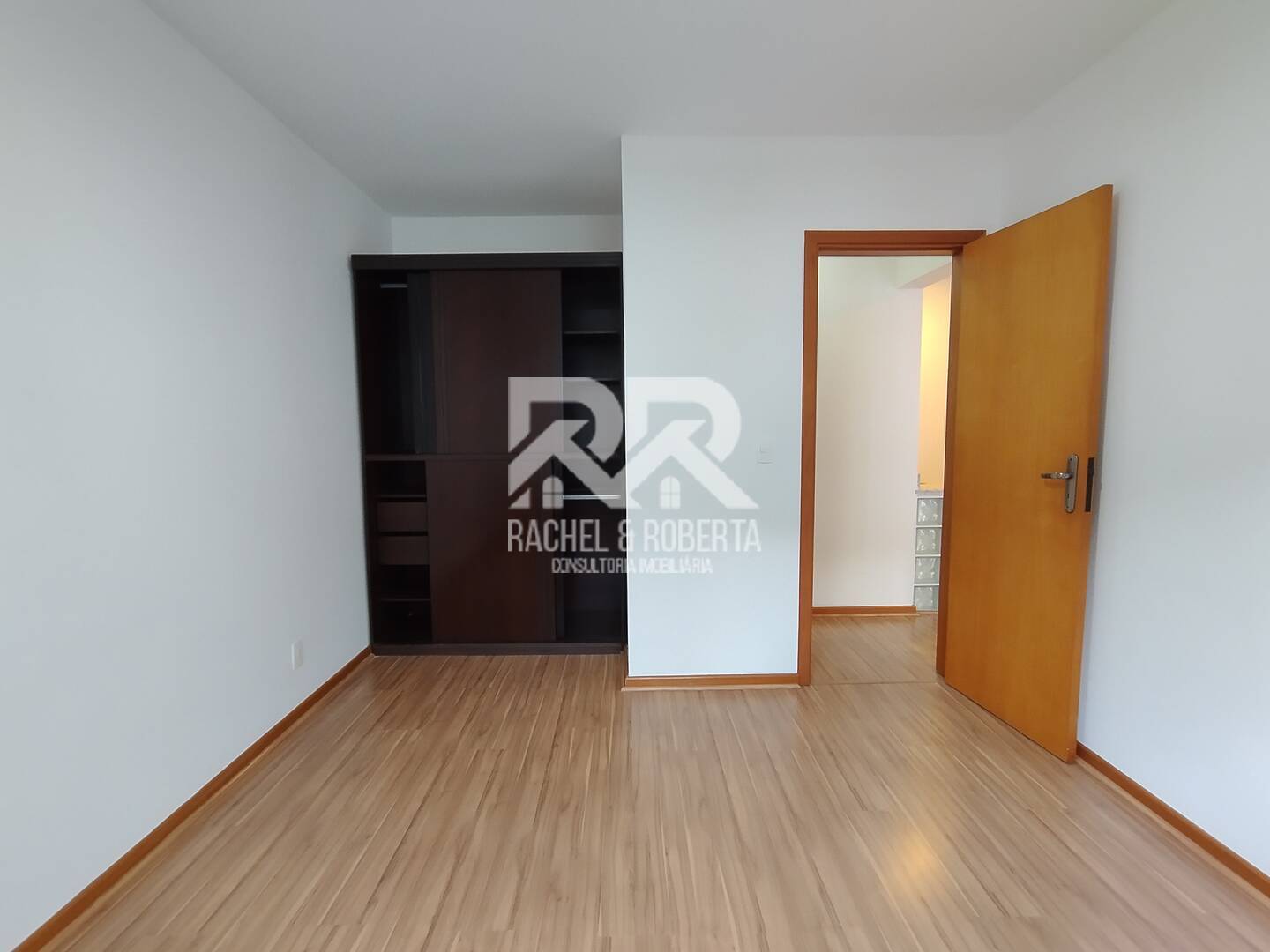 Apartamento à venda com 1 quarto, 43m² - Foto 13