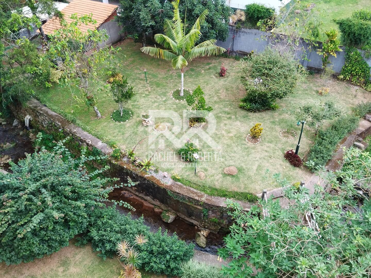 Apartamento à venda com 1 quarto, 43m² - Foto 16