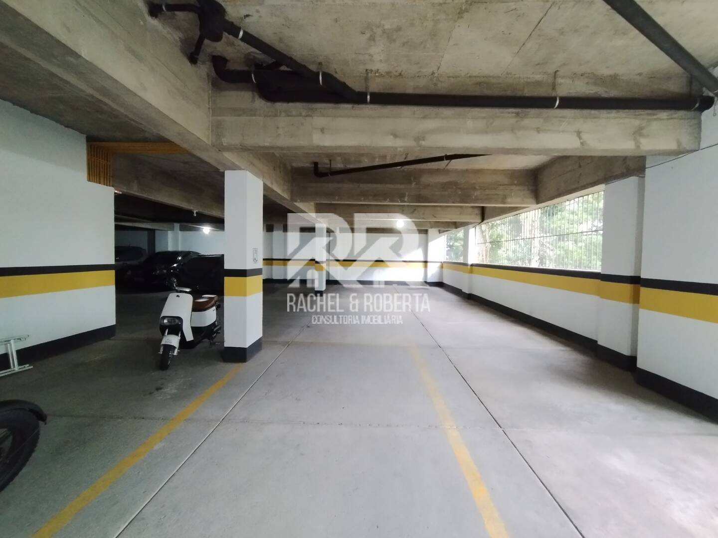 Apartamento à venda com 1 quarto, 43m² - Foto 29