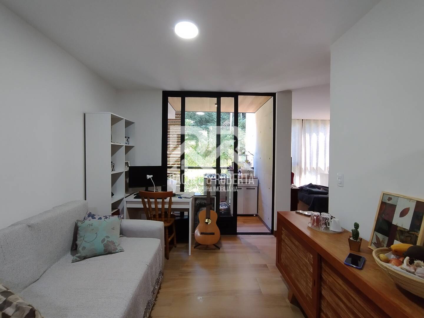 Apartamento à venda com 1 quarto, 39m² - Foto 4