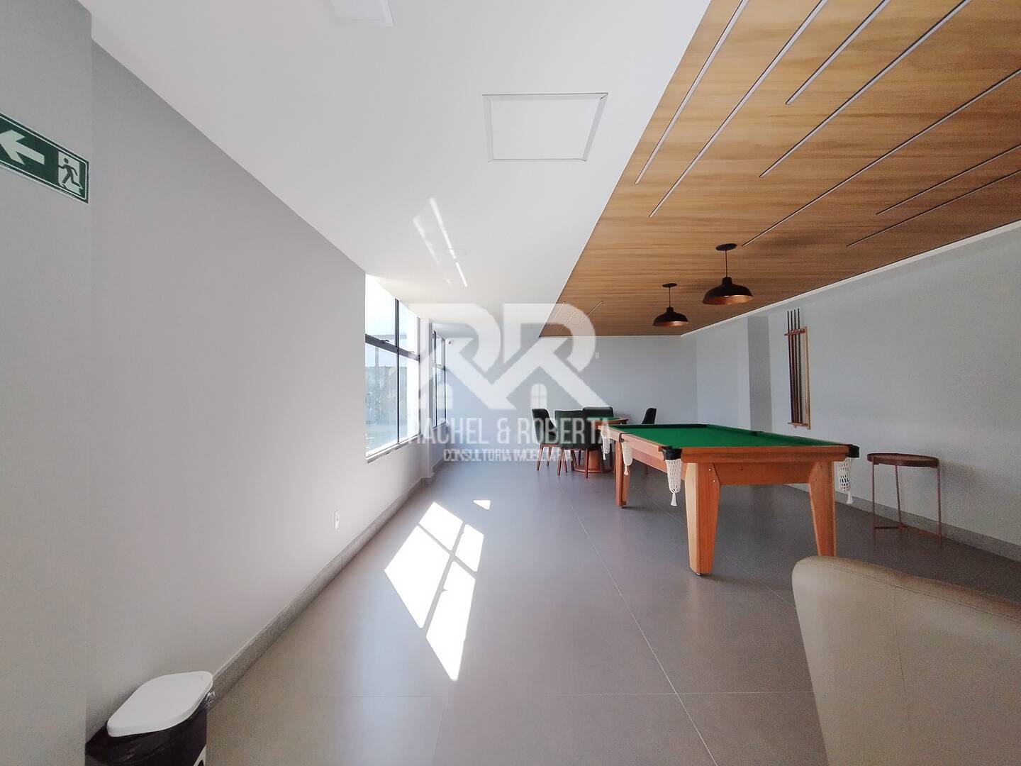 Apartamento à venda com 1 quarto, 39m² - Foto 20
