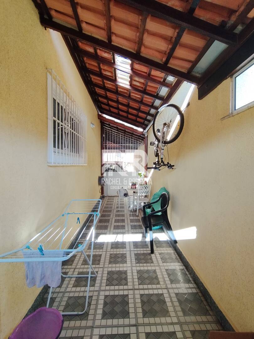 Casa de Condomínio à venda com 4 quartos, 222m² - Foto 7