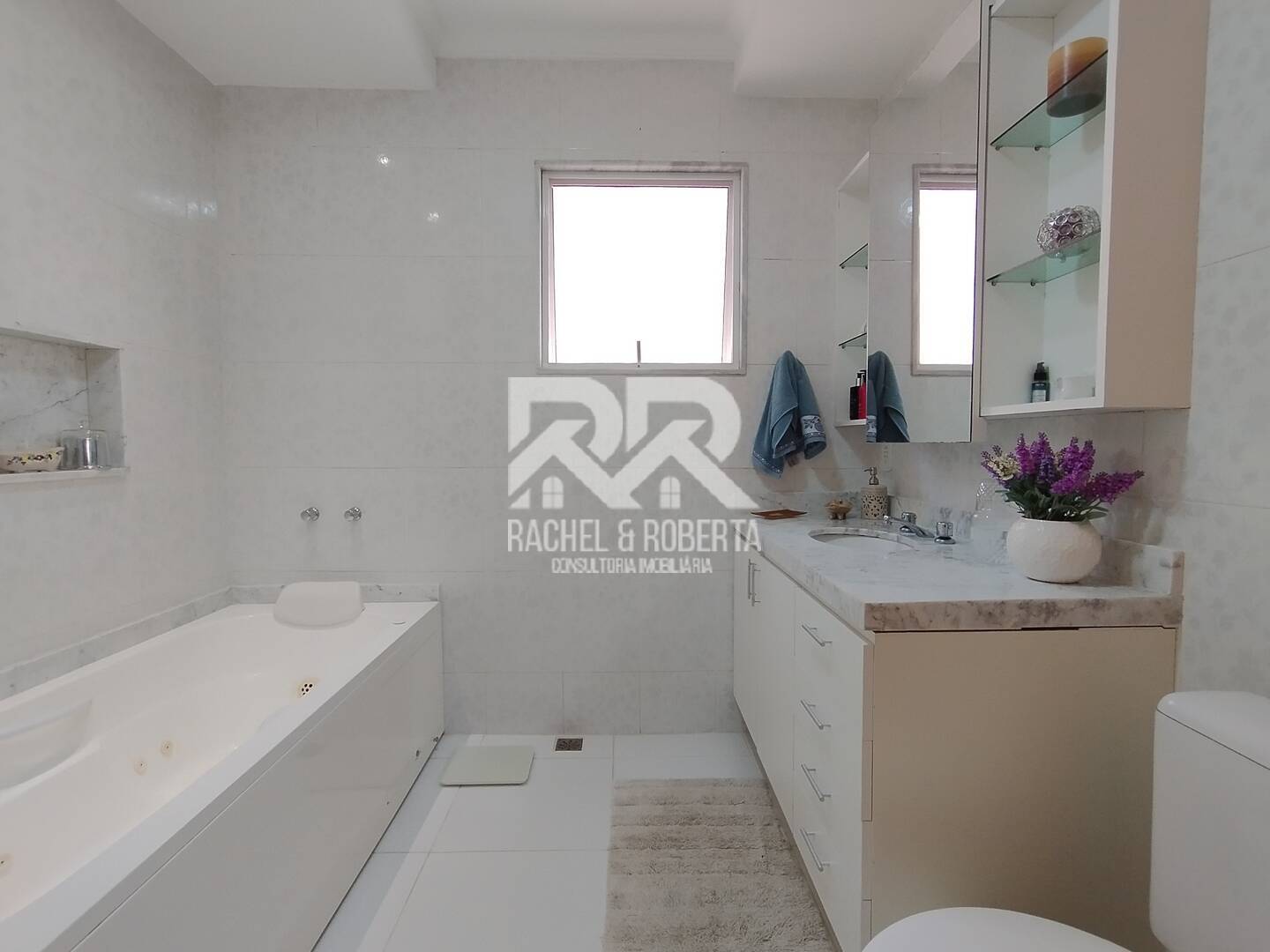 Casa de Condomínio à venda com 4 quartos, 222m² - Foto 23