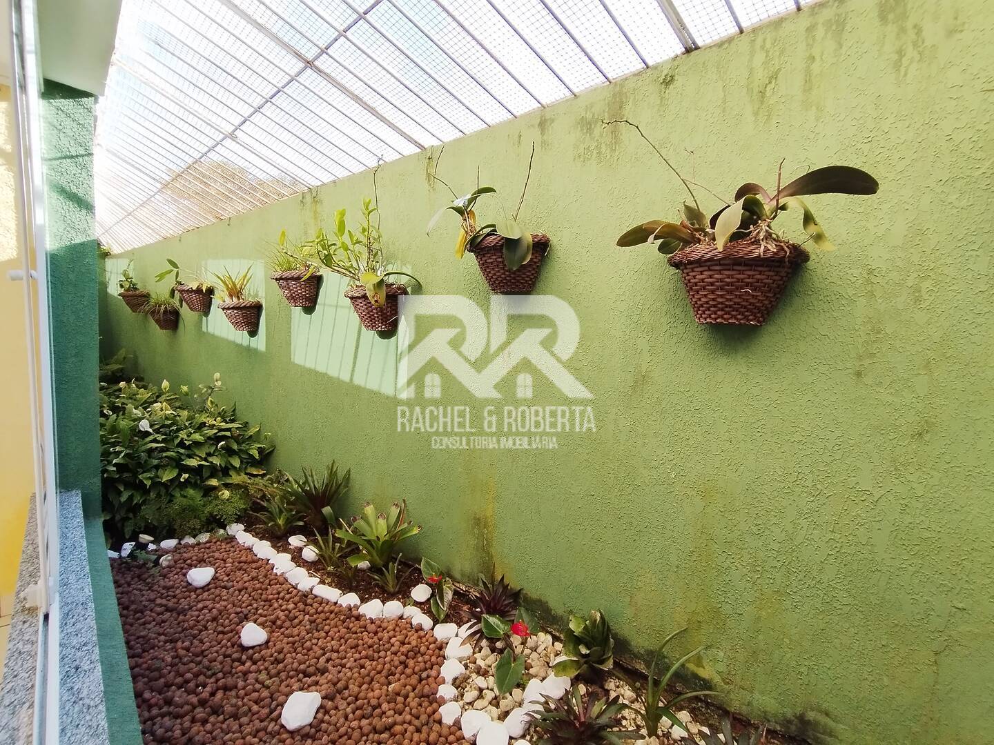 Casa de Condomínio à venda com 4 quartos, 222m² - Foto 30